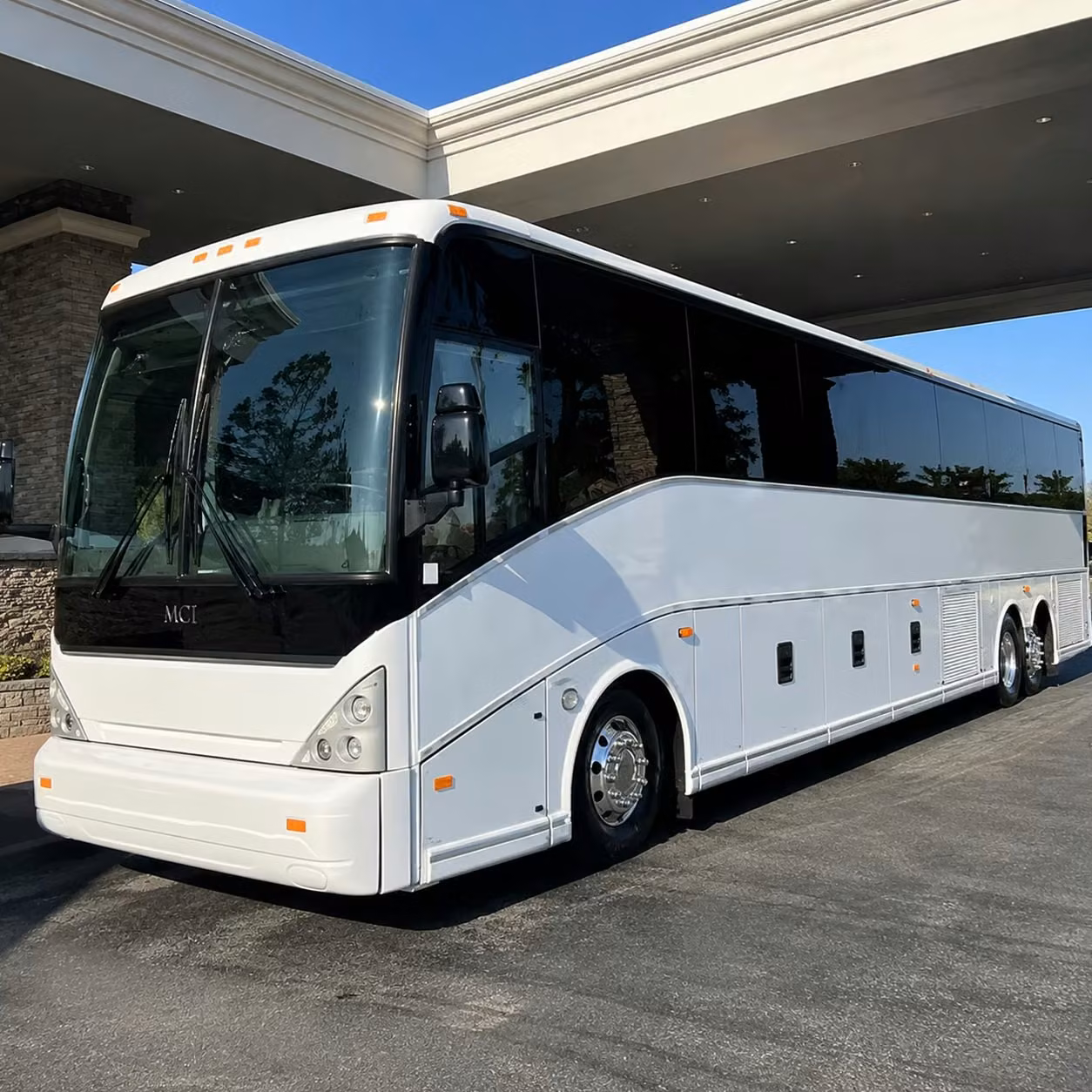 sports team sporting event bus rentals in fullerton
